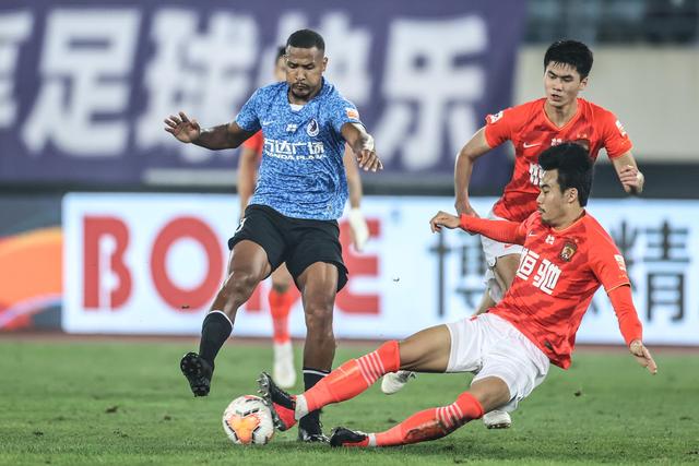 媒体预测五年内文班和哈珀将入围MVP前五